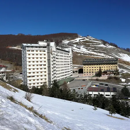 - A Pochi Minuti Di Auto Dalle Piste Immerso Nel Vakantiehuis