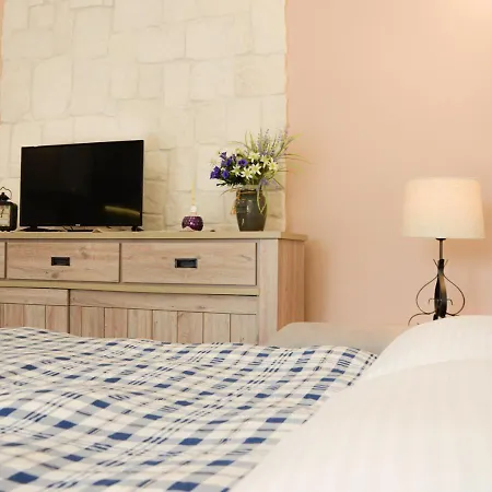 - A Pochi Minuti Di Auto Dalle Piste Immerso Nel * Castel Di Sangro