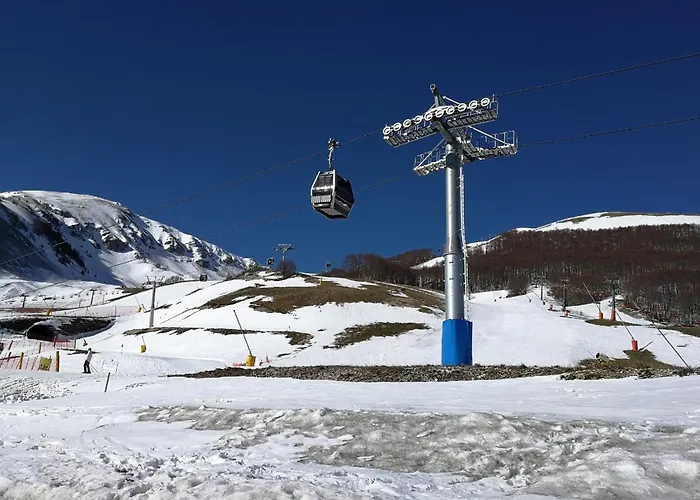 - A Pochi Minuti Di Auto Dalle Piste Immerso Nel *